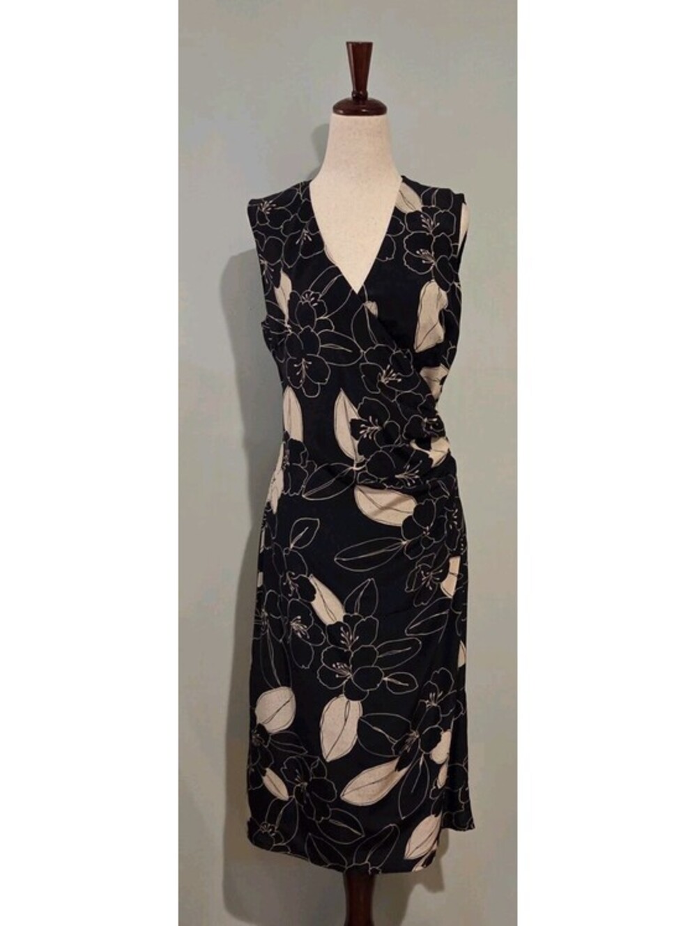 Max Mara Pura Seta Size 8 Black Cream Floral Silk Dress Vintage 1990s
